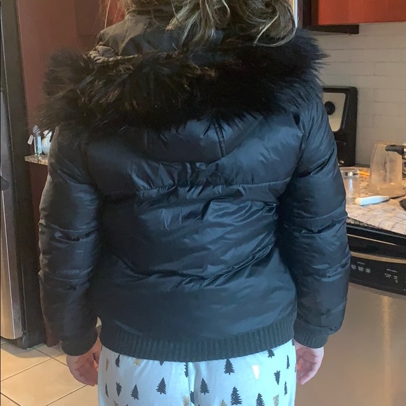 Super warm puffer for winter. - Picture 2 of 3